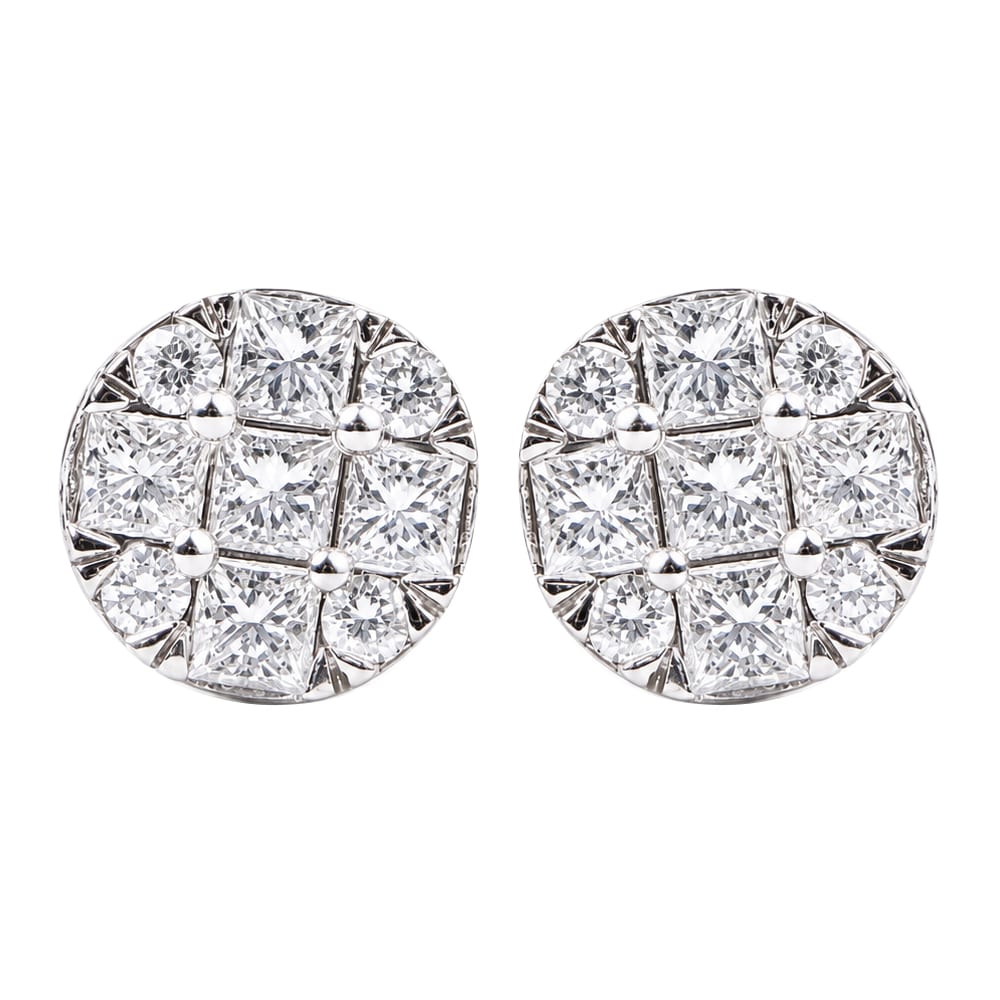 Elegant Round Diamond Stud Earrings
