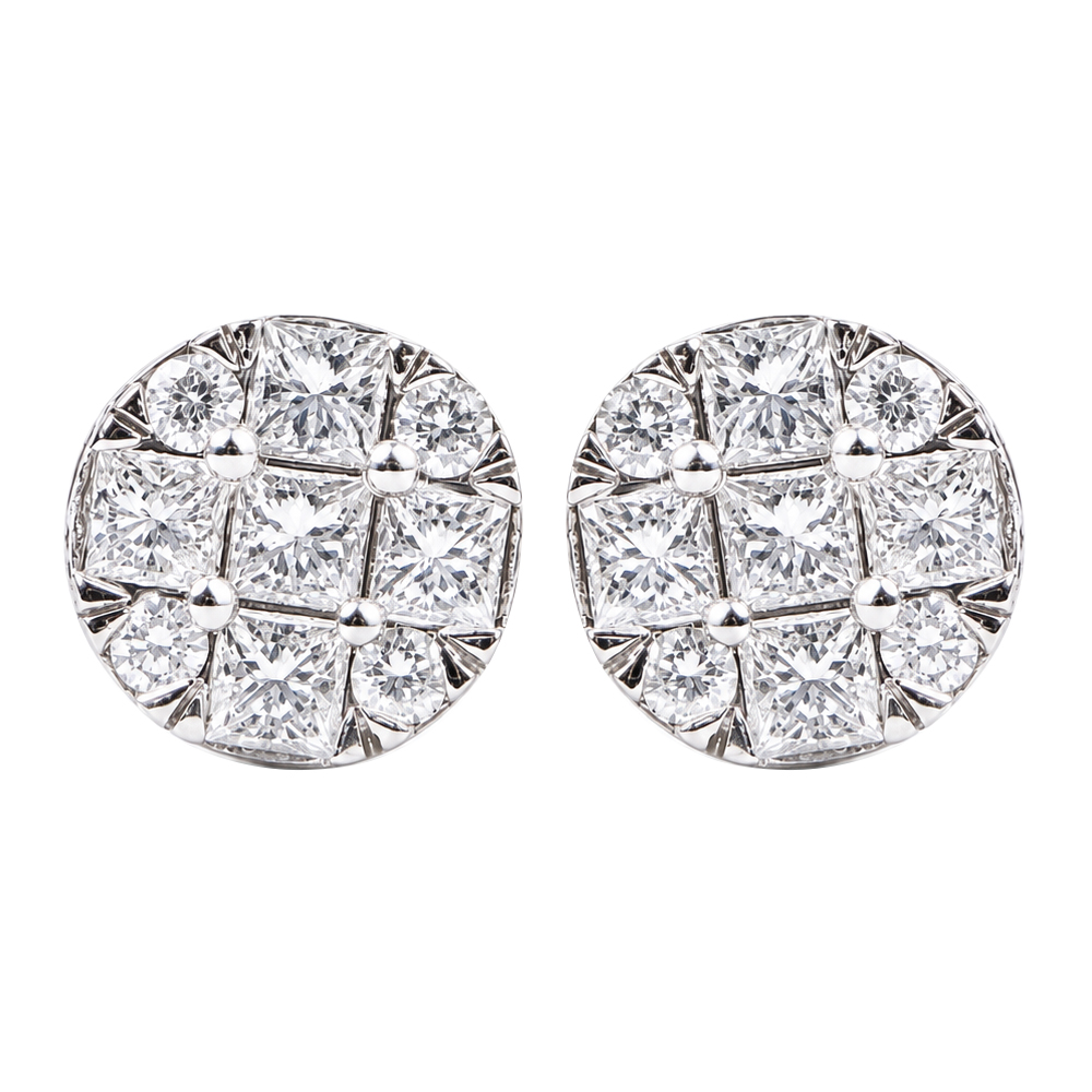 Elegant Round Diamond Stud Earrings