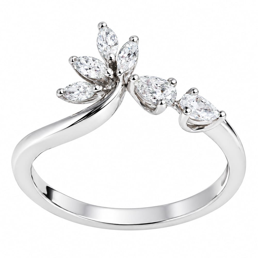 Luxurious & Elegant Floral Diamond Ring